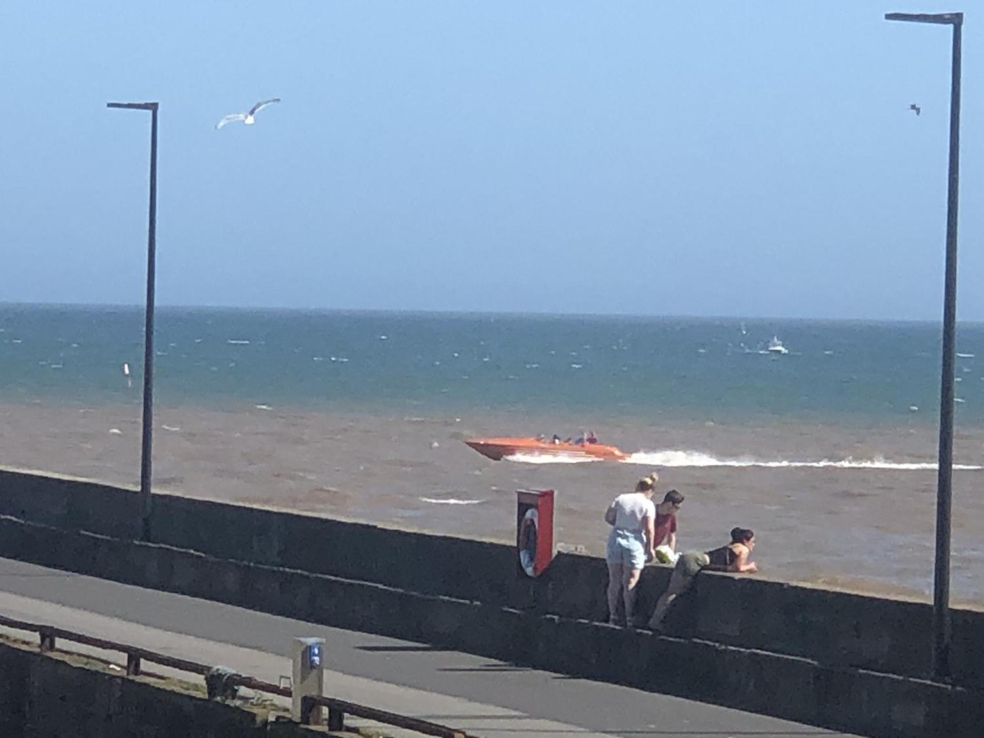 Salt On The Harbour Bed and Breakfast Bridlington Exteriör bild
